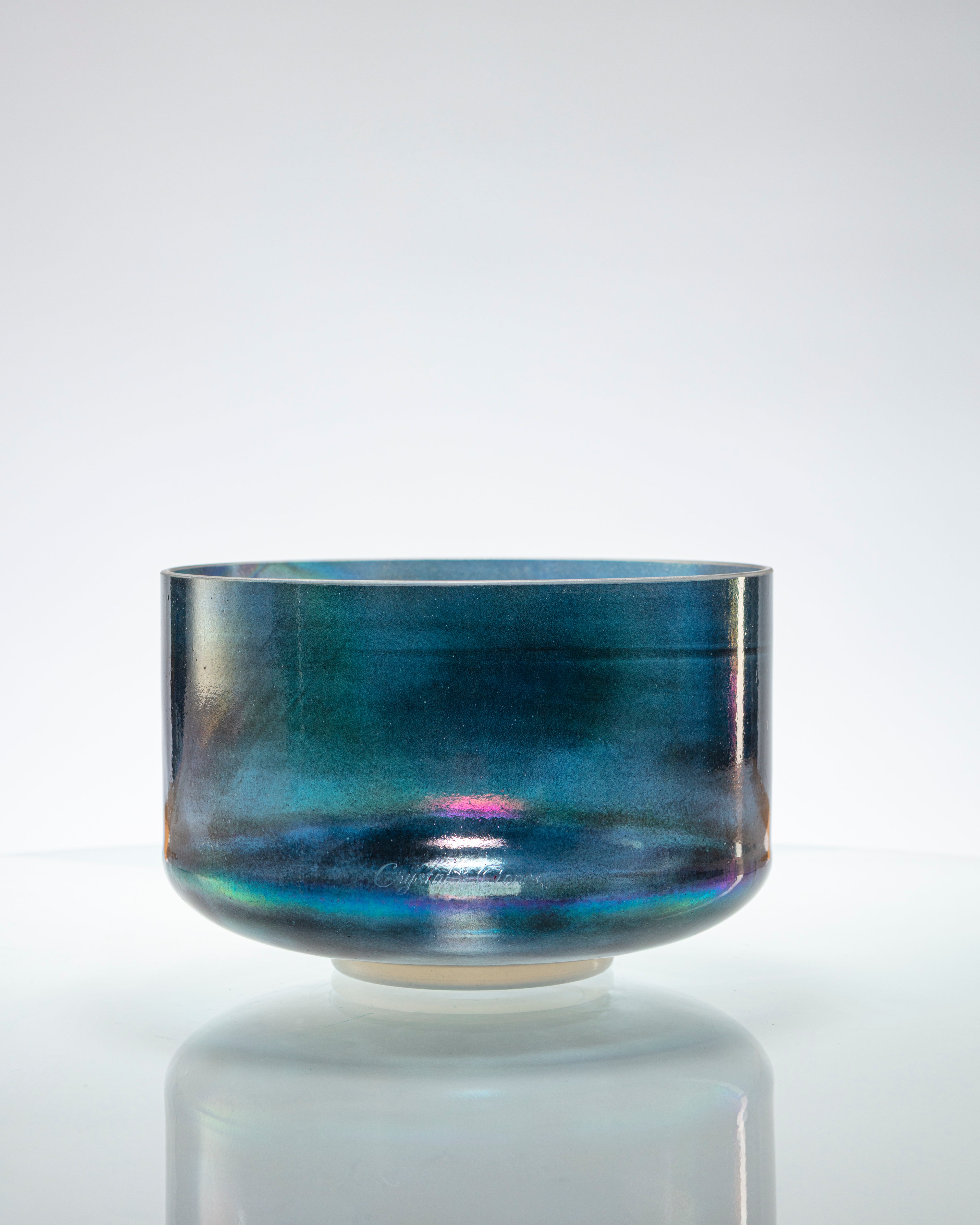 Shungite & Archangel Michael (Inside) Alchemy™ Crystal Tones® Singing Bowl 9" C+25